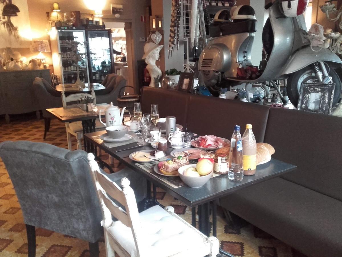 Le Relais De Chassepierre酒店 外观 照片
